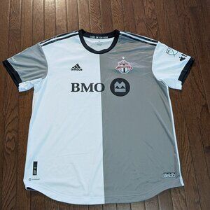 2022/23 Toronto FC Soccer Jersey - Size 2XL